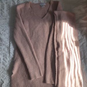 Liz Claiborne Sweater and Scarf Set